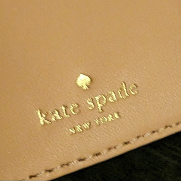 Kate Spade Genuine Black Cream Leather Color Block Bifold Wallet - Picture 5 of 9